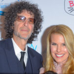 Howard Stern Breaks Silence with Surprise SiriusXM Show After Vacation