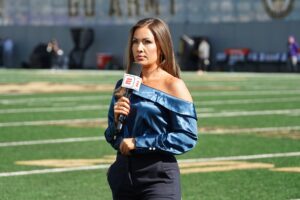 Jamie Lee Curtis Reveals the One Autograph She Couldn't Resist