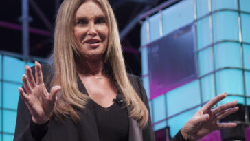 Caitlyn Jenner Returns to The Kardashians for Family Farewell Dinner with Kris Jenner