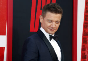 Jeremy Renner Rejects Allegations of Sending Nudes and Threatening Filmmaker