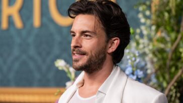 Jonathan Bailey Named PEOPLE’s Sexiest Man Alive 2025