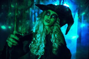 Can You Identify These Horror Movies from One Plot Line?