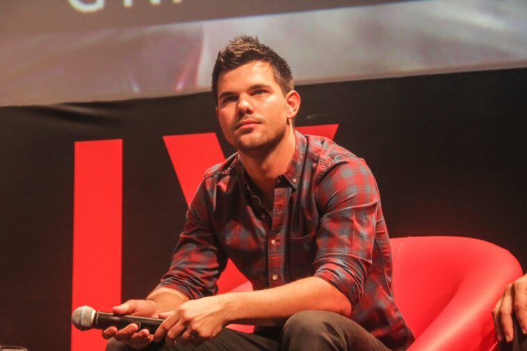 Taylor Lautner