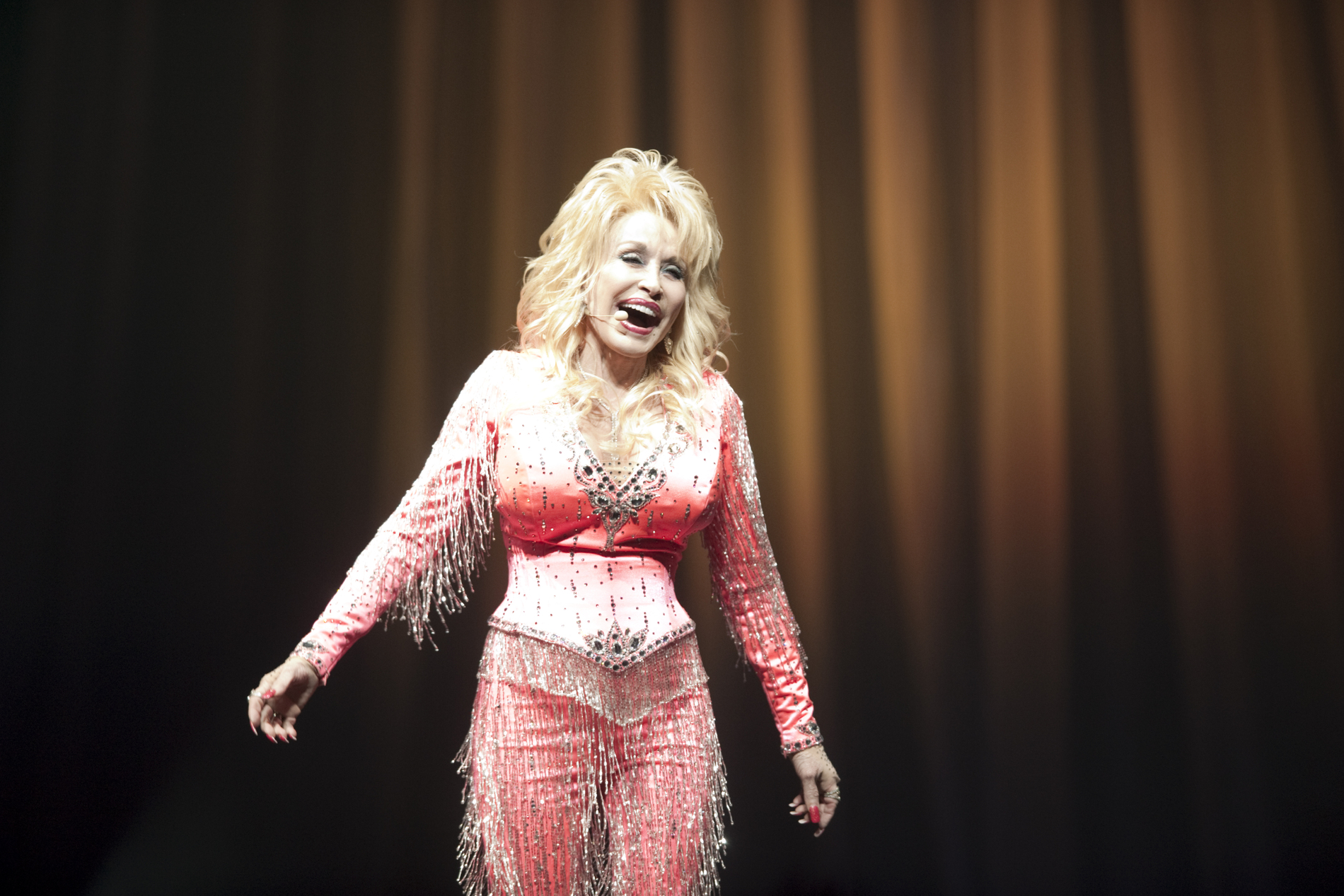 Dolly Parton Leaves This World at 80 After Brief Battle With Cancer