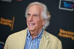 Henry Winkler’s Most Unexpected 8 Simple Rules Souvenir Has a Surprisingly Heartbreaking Story